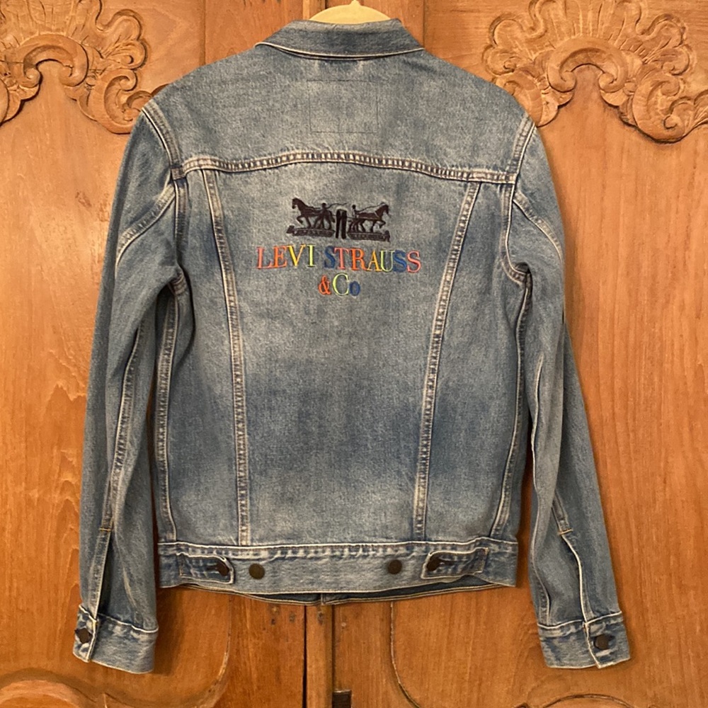 Levi trucker jacket